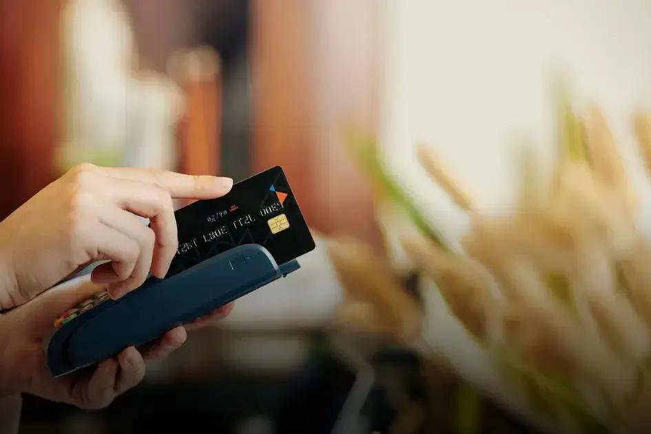 Cartão de crédito caixa para negativado com limite: descubra suas opções