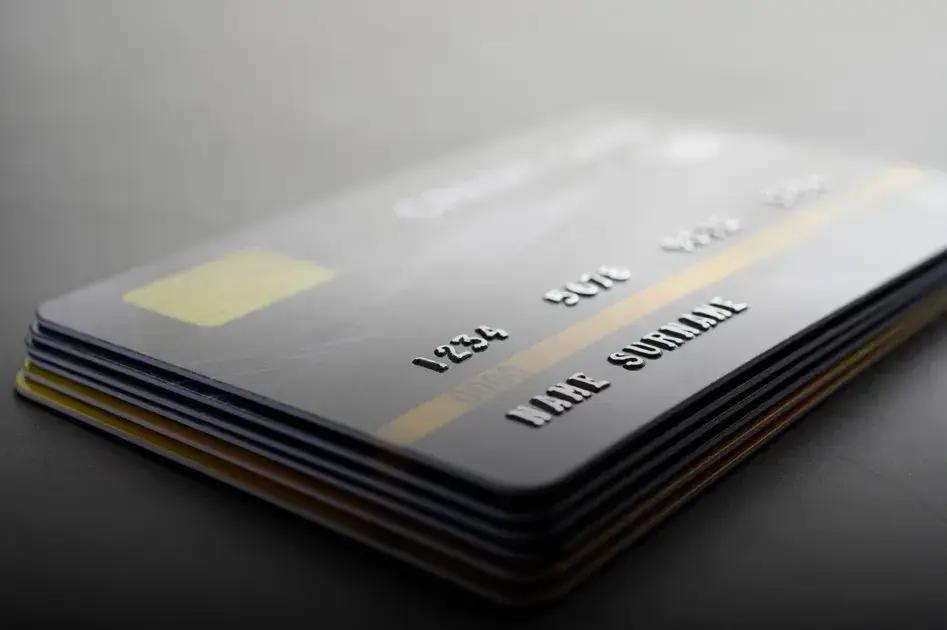 Cartão de crédito limite 5 mil para negativado: como conseguir um?