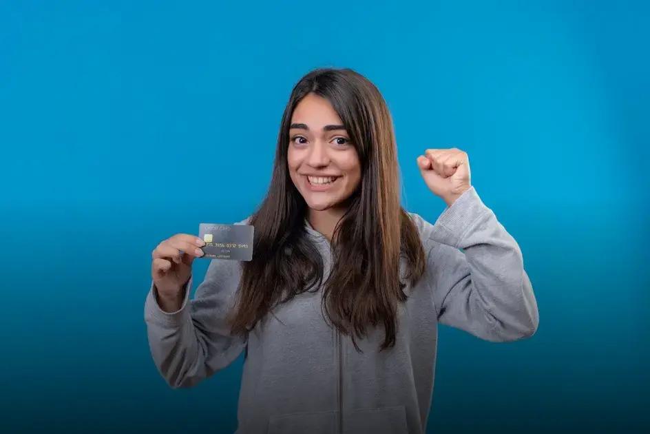 Cartão de crédito para negativado existe e pode ajudar sua situação