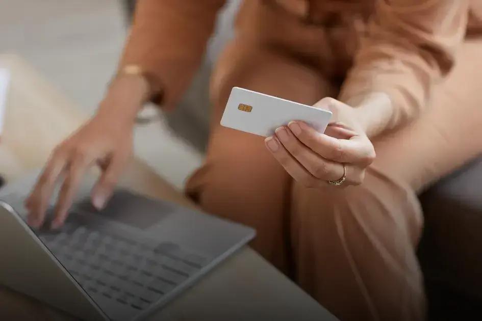 Cartão de crédito para negativado Santander Free: sua chance de recomeçar