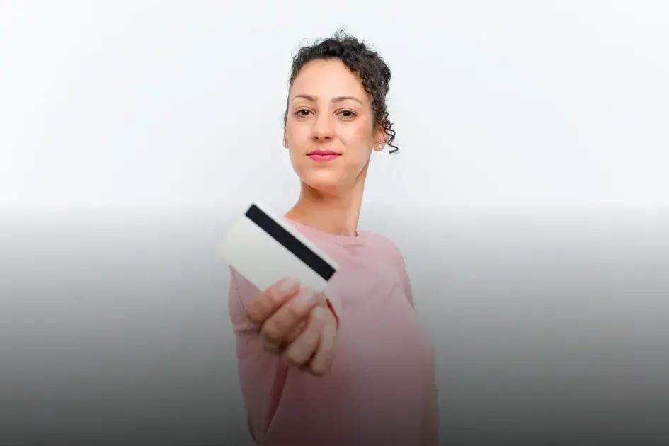 Cartão de crédito para negativado Santander: como conquistar um