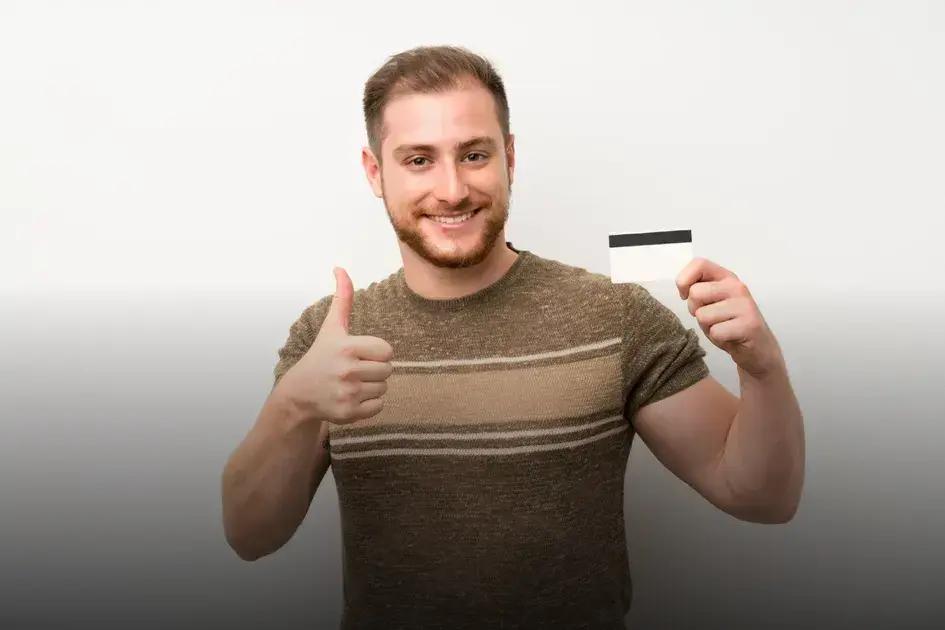 Cartão de crédito para negativado Sicredi: como conseguir o seu