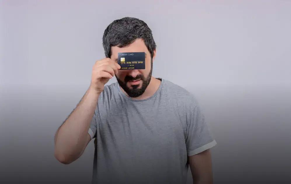 Cartão de crédito que aprova para negativado: veja como conseguir um