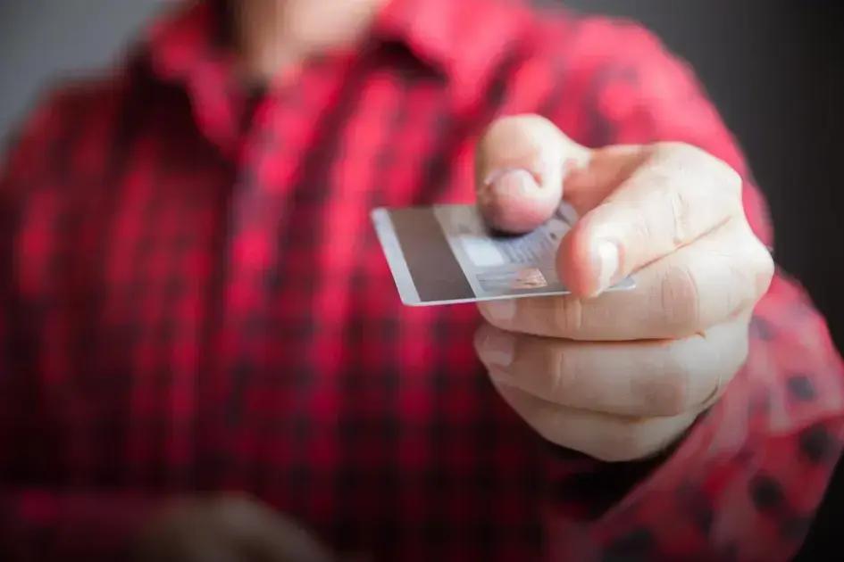 Cartão de crédito vivo para negativado: a solução para suas finanças