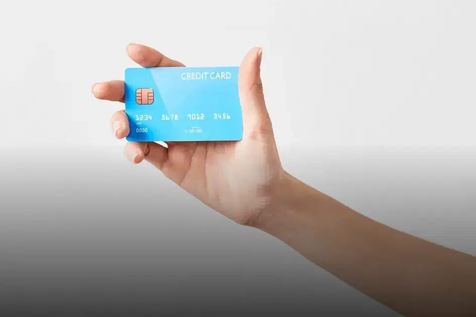 Como fazer um cartão de crédito para negativados e voltar a sonhar