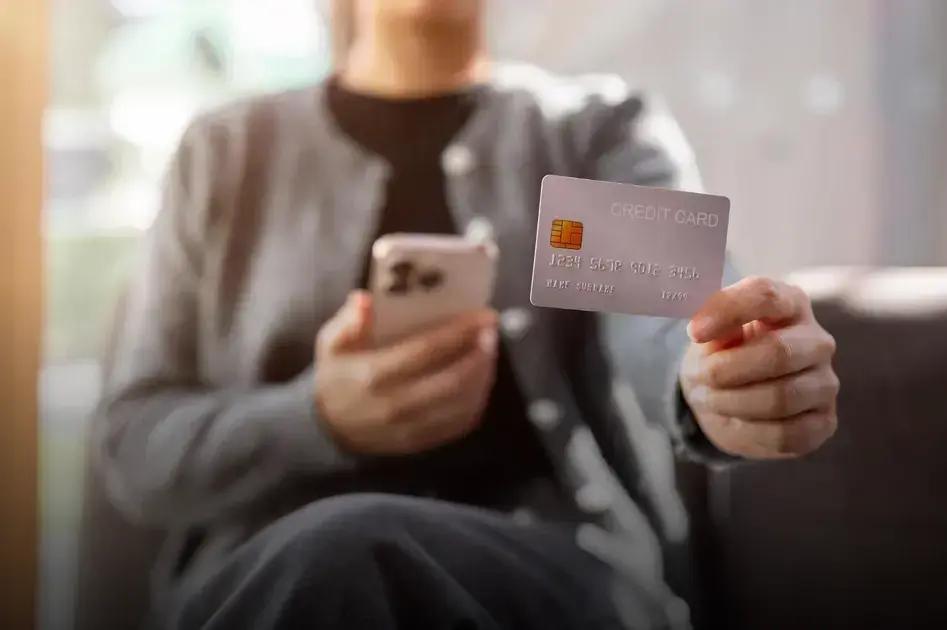 Fazer cartão de crédito para negativados: como conseguir um agora mesmo